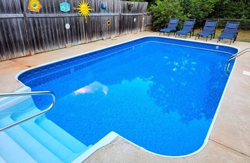 Ono Island House | Private Pool 4BR Fire Pit Sunroom Swing Bed