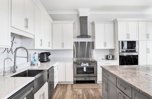Surf Side Shores House | Private Pool | Golf Carts | EV Charger | Elevator | Pet-Friendly