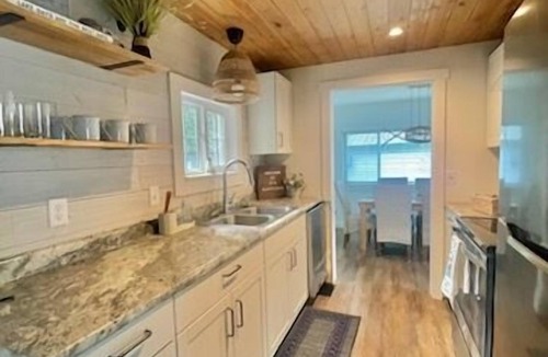 Hessel House | PT'S Beach House- Lake Huron Getaway, view of Mackinac Bridge