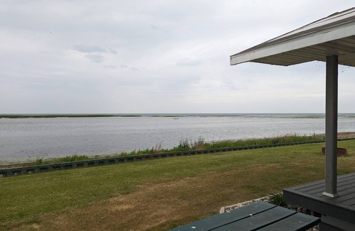 Pinconning Cabin | QUAINT CABIN ON THE SAGINAW BAY