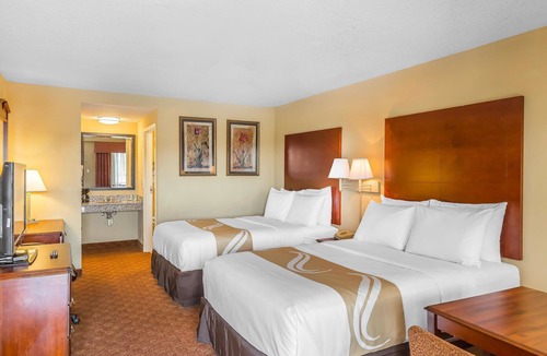 Calera Hotel | Quality Inn Calera I-65 exit 231