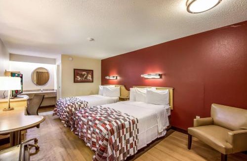 Plymouth Hotel | Red Roof Inn Detroit - Plymouth/Canton