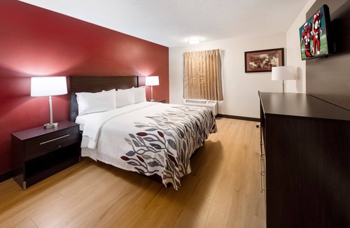 Fort Wayne Hotel | Red Roof Inn Fort Wayne