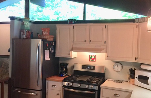 Lake Ann House | Relax & make memories on Lake Ann! Central to Traverse City/Sleeping Bear Dunes