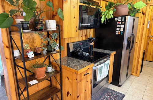 Mount Pleasant House | Relax near CMU and Casino with hot tub and fireplace