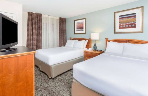Dunwoody Hotel | Relaxing Extended Stay w/Kitchen Near Dunwoody Offices | 3 Units