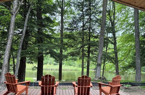 Grant House | Riverfront Serenity, Rustic Charm and World Class Fishing on the Muskegon River.
