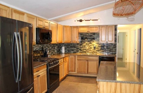 Upper Peninsula Michigan House | Riverside Road - Explore MQT