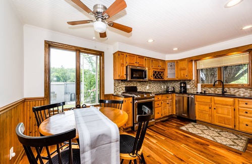 Baroda House | Round Barn Estate: Escape to the Vineyard!