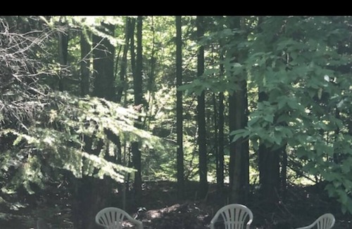 Ontonagon Cottage | Rustic Hot Tub & Games Cottage