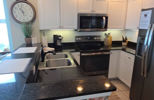 Gulf Shores Condo | Saltwater+Sunsets: 2 King bdrms/2ba Oceanfront Escape Awaits!
