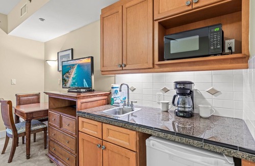 Baytowne Wharf Condo | Sandpiper Paradise- Studio Sandestin