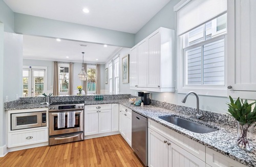 Seacrest Beach House | Seacrest Cottage with Screened Porch and Bikes