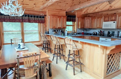 Gaylord Cabin | Secluded Log Home Getaway in Gaylord with Private Lake Access
