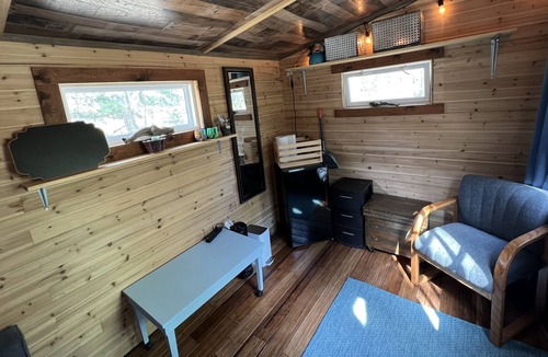 Bitely Cabin | Serene Sleeper Cabin escape in the woods
