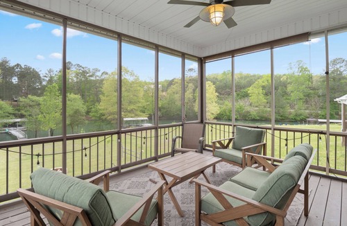 Houston House | Simply Sipsey - Gorgeous flat lot with zero steps to the dock!