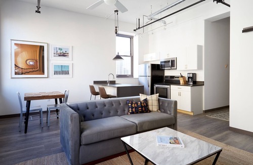 Downtown Detroit Apartment | Sonder Gabriel Richard | Extended Stay One-Bedroom Apartment