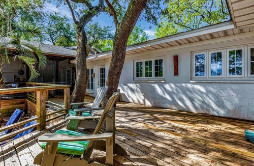 Ono Island House | Spacious 5-bedroom house on Perdido Bay.