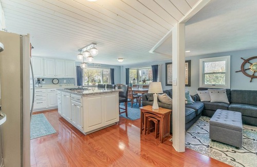 Saugatuck House | Spacious 5-bedroom home in Saugatuck, short walk to downtown, perfect for family getaways.