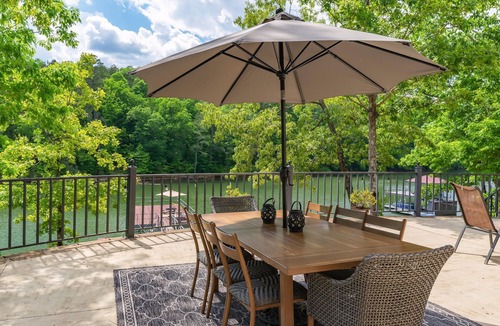 Arley House | Spacious 5 bedroom house with double decker dock on quiet lakefront!