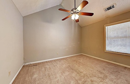 Gresham Park House | Spacious Gresham Park Home offering 2 Bedrooms, 2 Full Bathrooms!