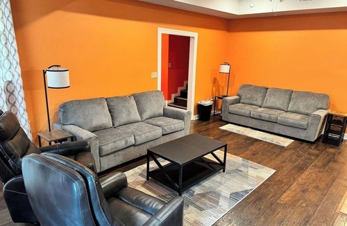 Jonesboro House | Spacious Jonesboro Retreat | Near Downtown | Fully Stocked Kitchen | Smart TVs