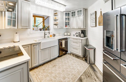 Richmondville House | Spacious Lakefront Home w/Fenced Yard & Sauna