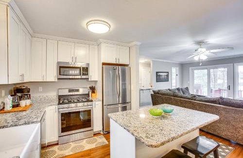 Mayfield House | Spacious, Peaceful Lake House, 10 Mi to Horse Show