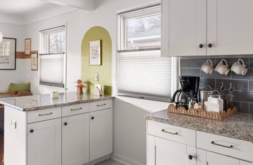 Drayton Plains House | Spacious, Pet-Friendly Home w/Game Room —Sleeps 12