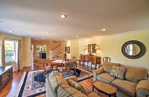 Cleveland House | Spacious & Stunning Cleveland Getaway on 1 Acre