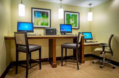 Dearborn Apartment | Studio Suite | Indoor Pool, Hot Tub, Free Wi-Fi