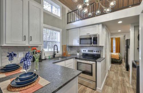 Tracy City House | Stunning Mountain Tiny House Beautifully Design Ideal for Nature Lovers in Tennessee