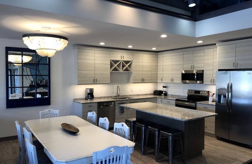 Macatawa House | Stylish Lakefront Loft with Marina Views at Eldean Shipyard near Macatawa, Michigan