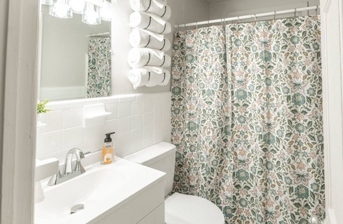 Columbus Apartment | Suite B at Blue Sky Terrace