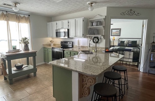 Dadeville Condo | Summer is here! Early check in and check out available depending on calendar!