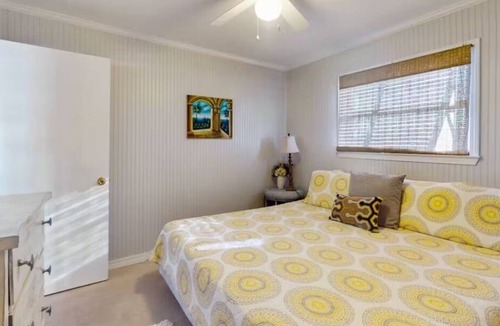 Royal Lagoons House | Sunset Sanctuary- Bay Dock/Hot Tub/.5mi to Beach