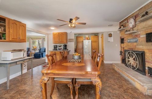 Gladwin House | Sunset View on Lakeshore Drive