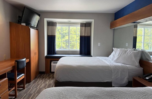 Normal Hotel | SureStay by Best Western Huntsville East