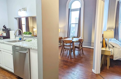 Bay City Apartment | Tanner Bldg Apt 11 - 2 bedroom (Downtown)