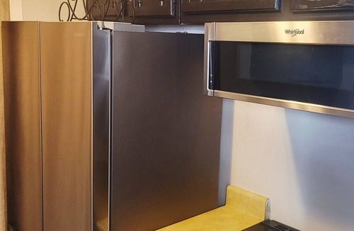 Southfield Condo | The Hideaway: Perfect Place for a Nice Getaway with lots of Fun and Relaxation!