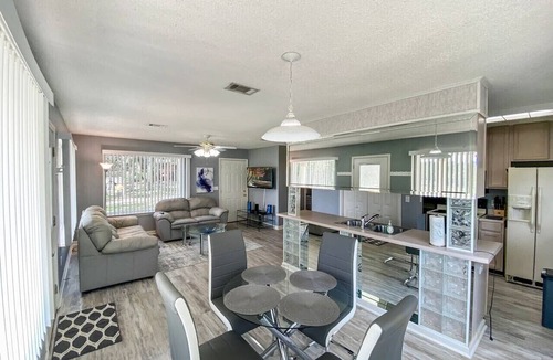 Brent House | The Lakehouse - Pool & Lakefront!