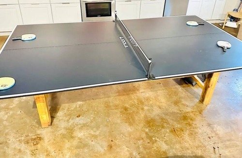 Betmar La Villa House | The Nordic Haven ATL - HOT TUB - 7 bedroom - 5000 sq ft - ping pong