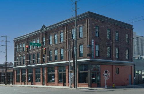 Five Points South Hotel | The Painted Lady