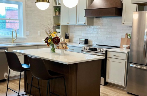 Montpelier Apartment | The Willow Branch - Spacious 3-bedroom apartment nestled in downtown Montpelier