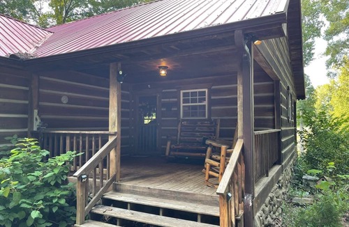 Joppa Cabin | The Wilson @ Lazy G