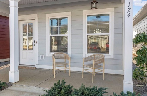 Huntsville Apartment | TheCottages 1BD 4 - One Bedroom Apartment, Sleeps 2
