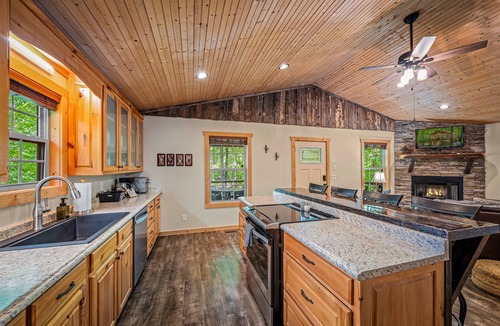 Mentone Cabin | Time Falls Cabin | 2 King BR | 2.5 BA | 2 Porches | Fire Pit | Fast WiFi