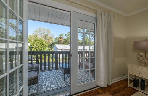 Vestavia Hills Apartment | Two Bedroom in Homewood, Minutes from Samford!