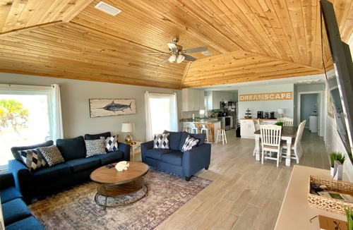 Morgantown House | Updated, Pools & Views