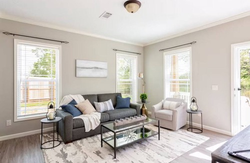 Harvest Apartment | Upscale Duplex Getaway for 4 near Madison